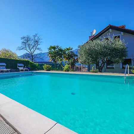 Appartamento Rose Rossa Larissa Garten Eg