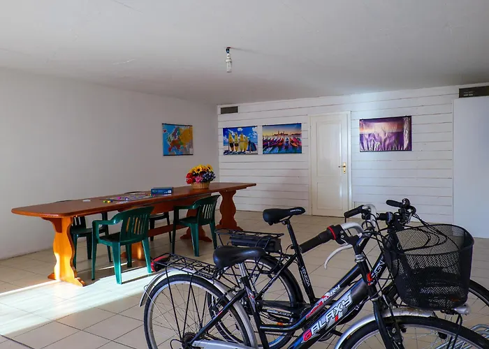 Appartement Rose Rossa Larissa Garten Eg Colico