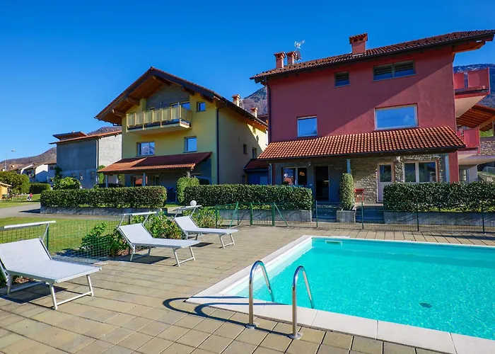 Rose Rossa Larissa Garten Eg * Colico